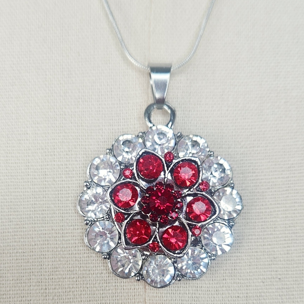 Silver Rhinestone Round Snap Necklace Ruby Red Cr… - image 3